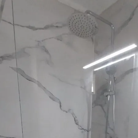 Shining Gold El Dorado With Free Parking And Wifi 아파트 플라야데라스아메리카스