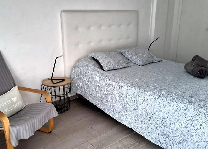 Shining Gold El Dorado With Free Parking And Wifi Lejlighed *