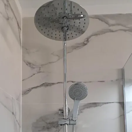 Shining Gold El Dorado With Free Parking And Wifi Apartament